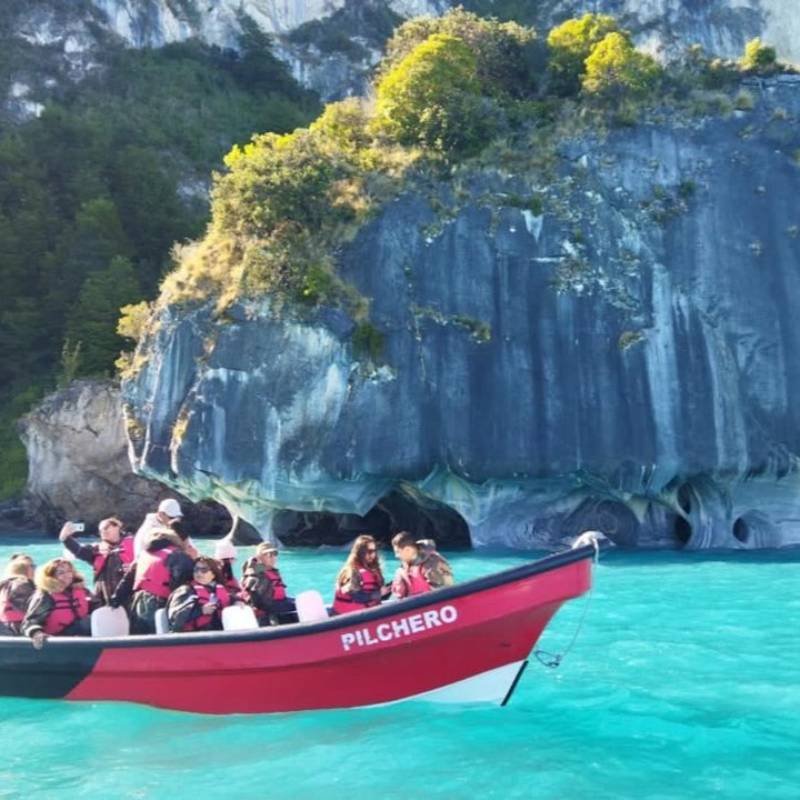 Capillas de Mármol - Adventure Travel - Puerto Río Tranquilo