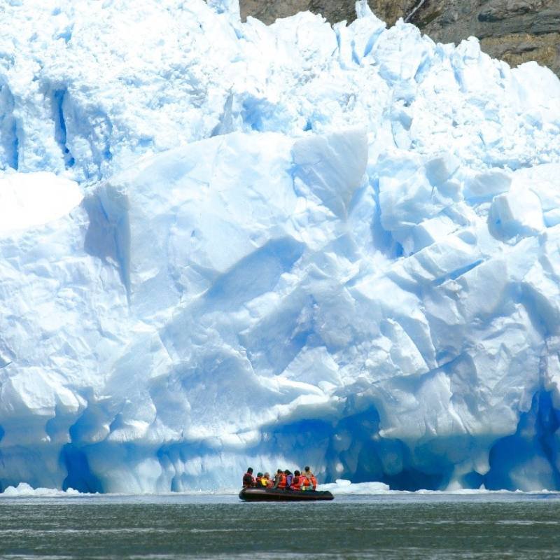 Cantaria Austral - Navegación a Laguna San Rafael desde Puerto Chacabuco