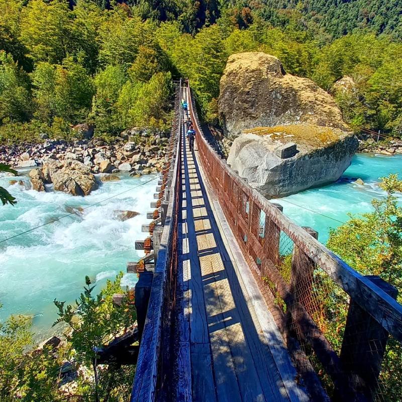 Cantaria Austral - Tour al Parque Nacional Queulat desde Coyhaique